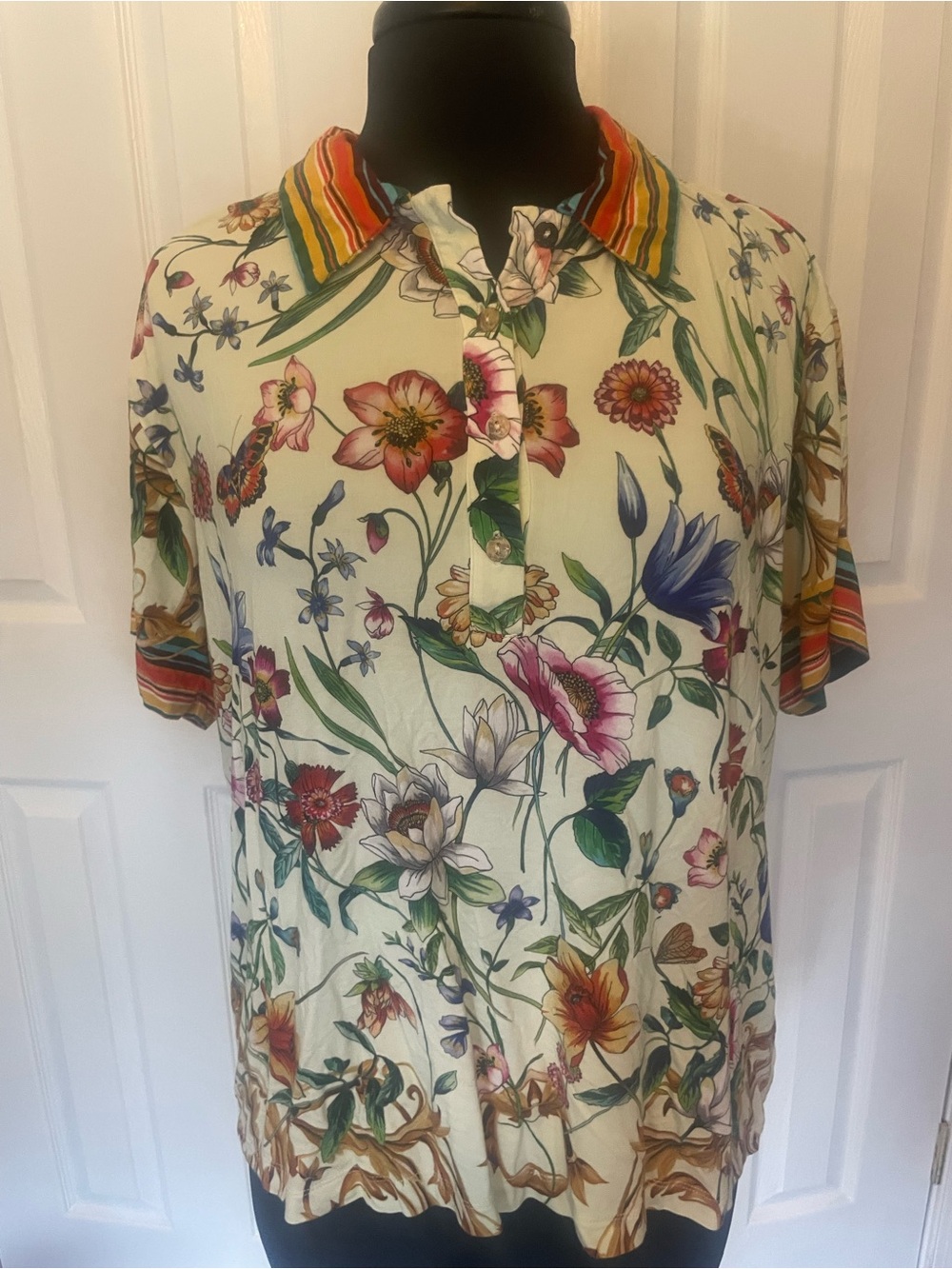 Johnny Was Floral Print Short-Sleeve Polo Shirt  L